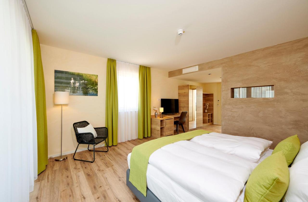 Bachhof Resort Hotel Kirchroth Eksteriør bilde
