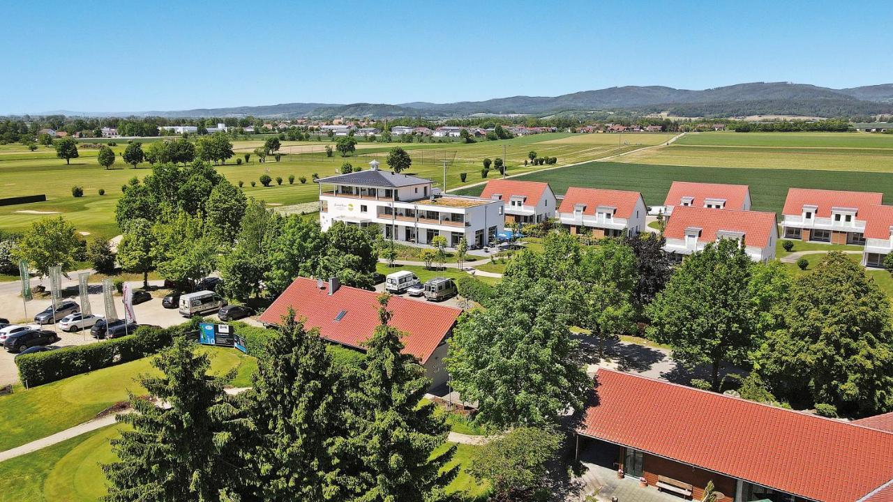 Bachhof Resort Hotel Kirchroth Eksteriør bilde